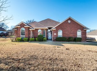 148 Chrissa Dr, Pottsboro, TX 75076
