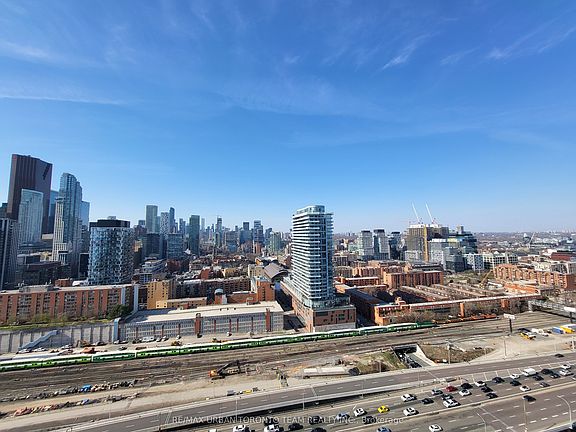 4th image of 138 Downes St #2503