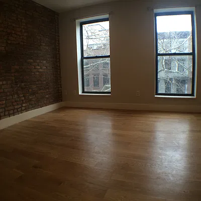 Rented by Sam Tabak | media 29