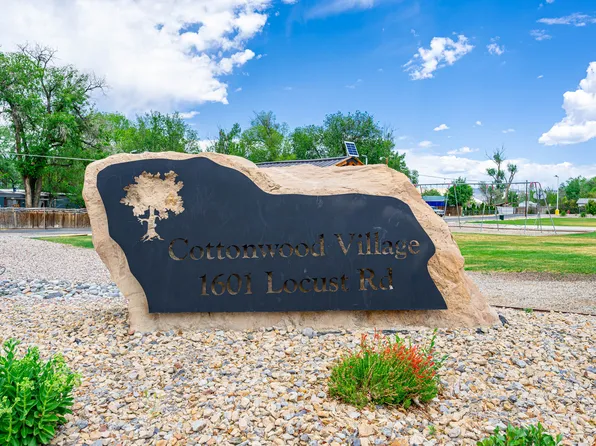 417 Mesa Vista Ave, Montrose, CO 81401