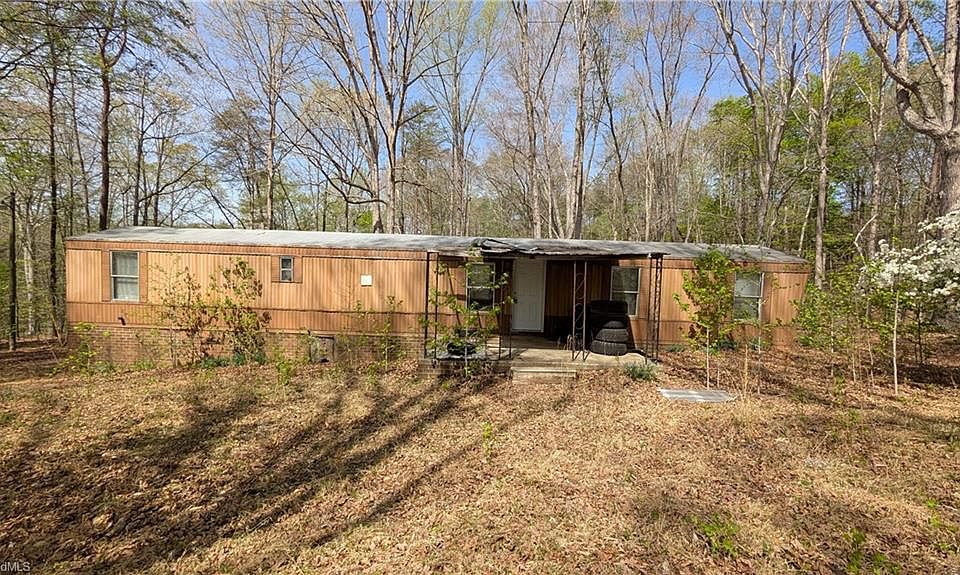 1st image of 441 Reddie Rd