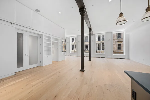 Rented by New York Residence | media 36