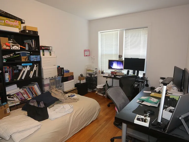 1436 W Belle Plaine Ave #2 — Photo 15