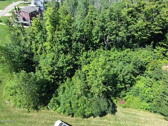 2nd image of 8555 Heron Ct