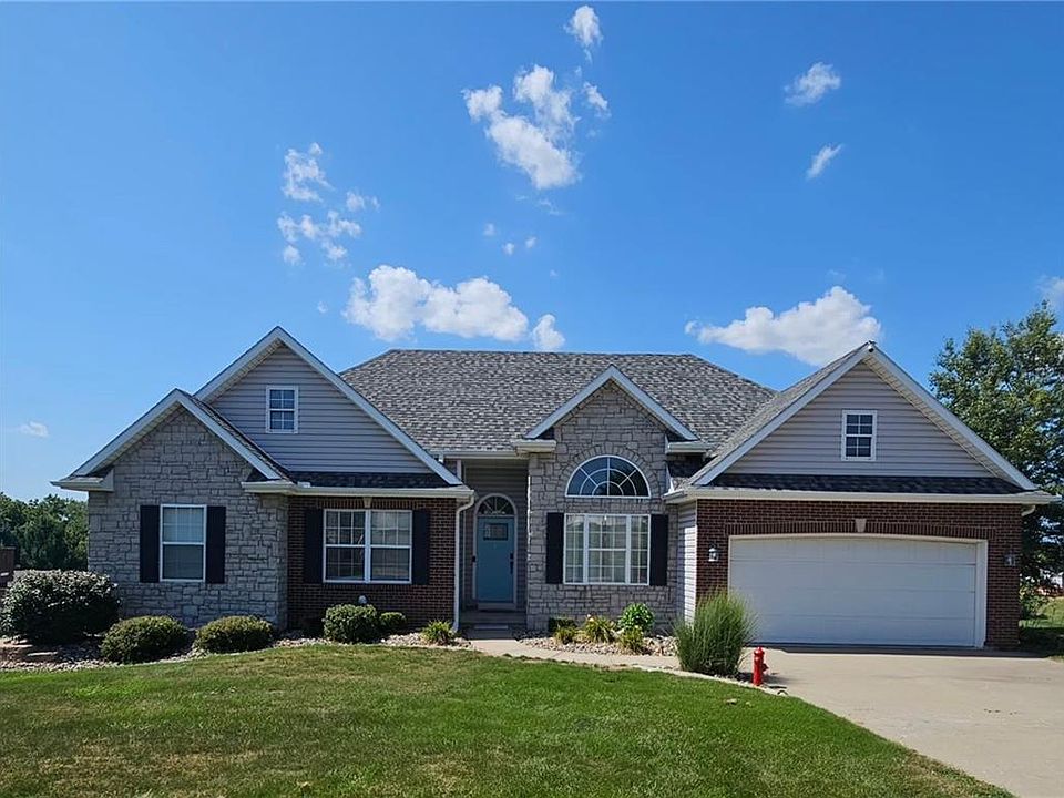1st image of 5122 Brookhaven Dr