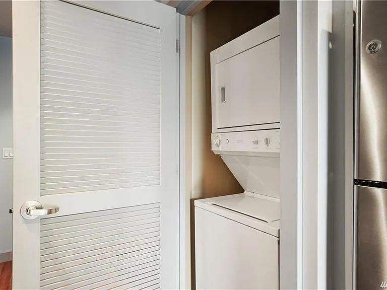900 Lenora St #W1005 — Photo 16