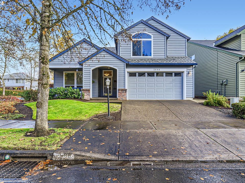 1st image of 2688 NE Charlois Dr