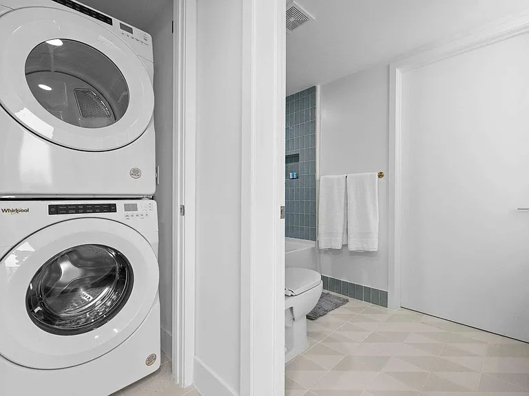 Washer/Dryer