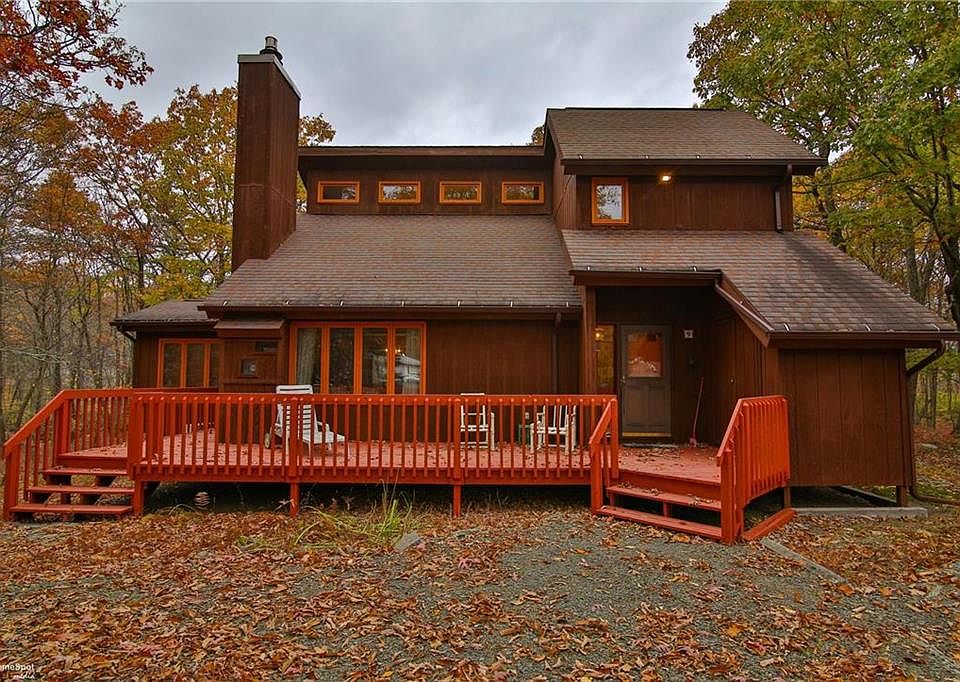 417 Underhill Dr, Tamiment, PA 18371 Zillow