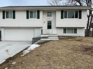 5011 N 129th Ave, Omaha, NE 68164