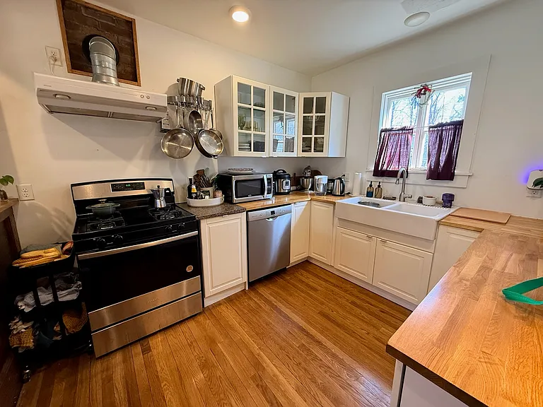 604 Spencer Rd #1 — Photo 37