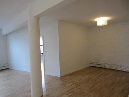 Rented by Bold New York | media 5