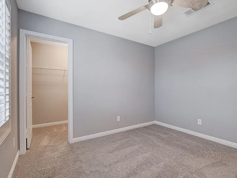 12312 Keyport Ln — Photo 45