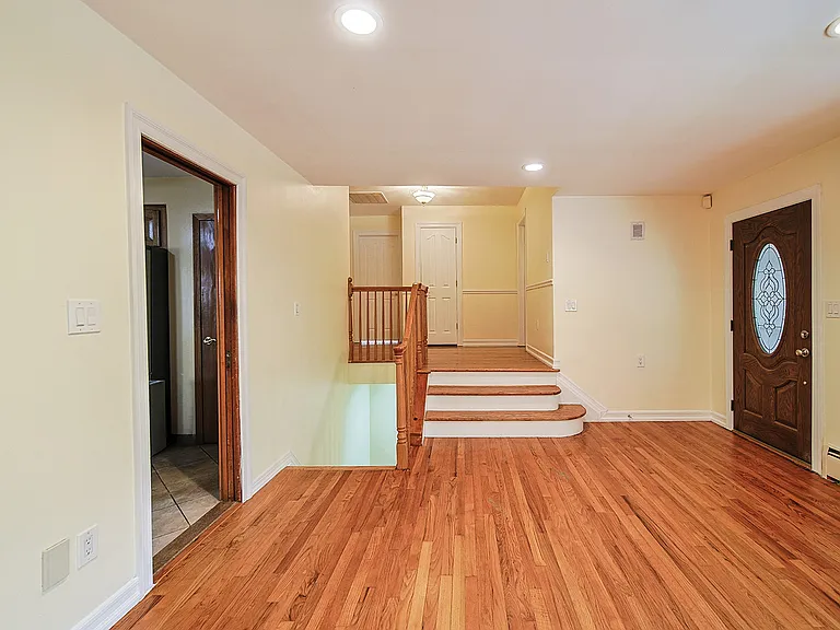 20 Shetland Ln #1 — Photo 18