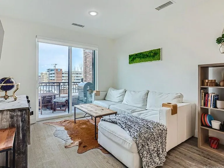 3500 S Corona St #203 — Photo 5