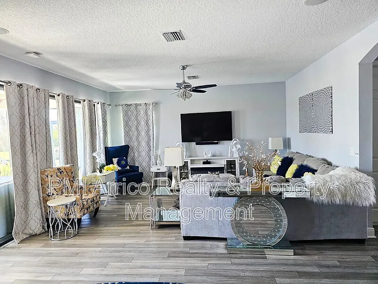 12860 Satin Lily Dr — Photo 10