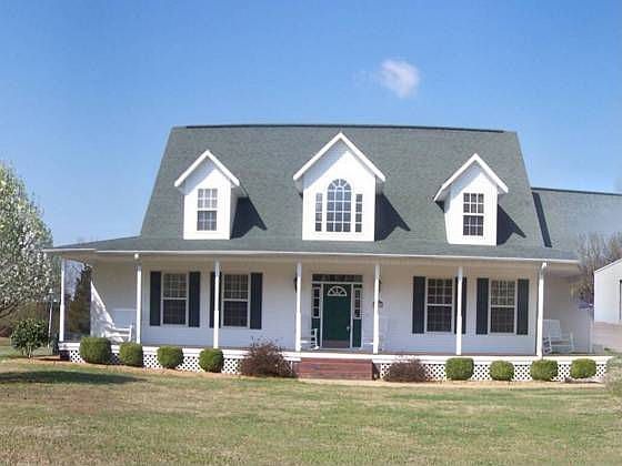 2nd image of 14 Mullins Ln