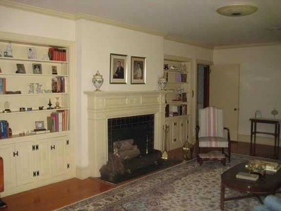 5th image of 509 S Taylor St