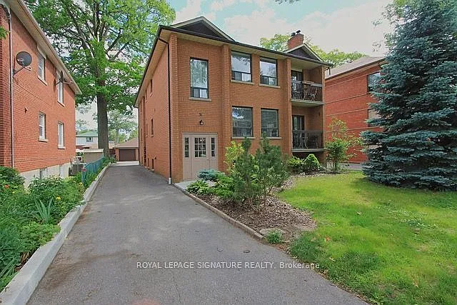 31 Marina Ave #3