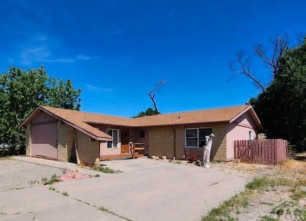 1st image of 129 E Beshoar Dr