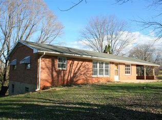 5147 Pleasant View Dr, Patrick Springs, VA 24133