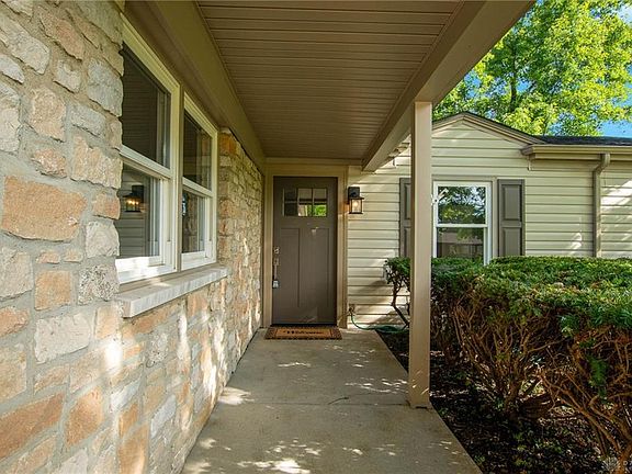 2nd image of 5364 Gabbard Dr