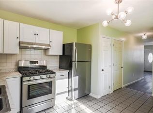 142 Unit St, Providence, RI 02909