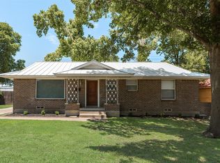 2315 Cardinal Ln, Garland, TX 75042