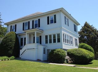 30 Middle St, Dartmouth, MA 02748