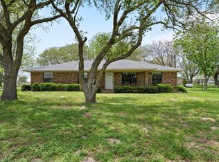 1518 County Road 307, El Campo, TX 77437