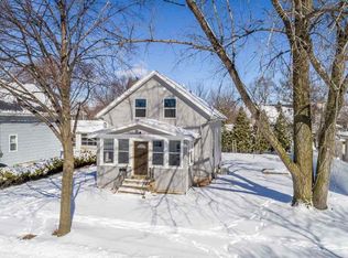 320 E Fremont St, Appleton, WI 54915