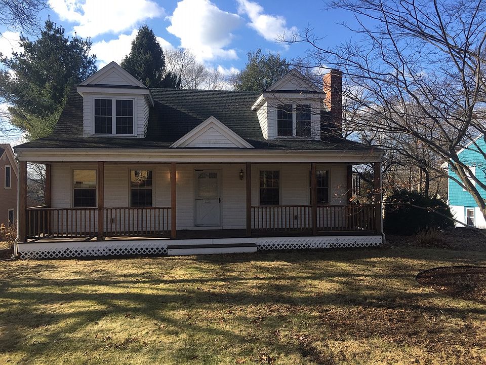 1st image of 92 Pleasant St