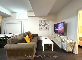 199 Canyon Hill Ave, Richmond Hill, ON