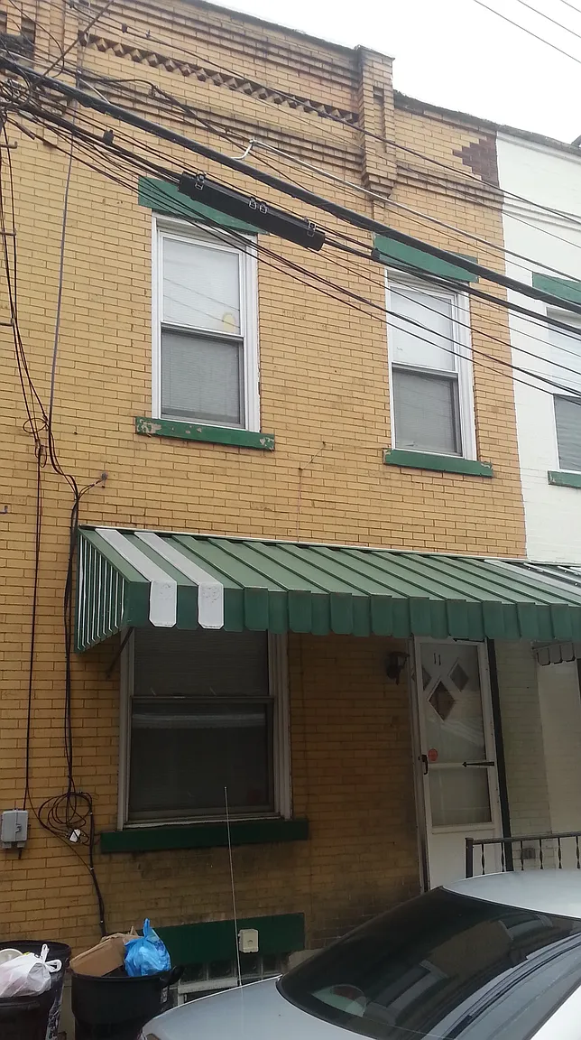 11 Edith Pl photo 1