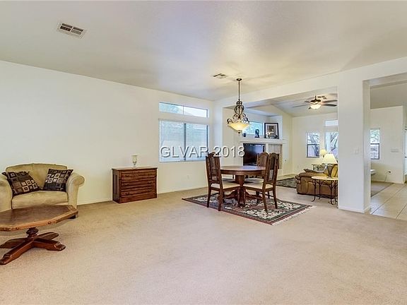 Living & dining room...