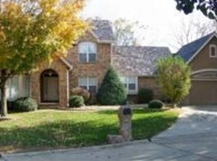 53 Lansdowne Ct, Saint Charles, MO 63303