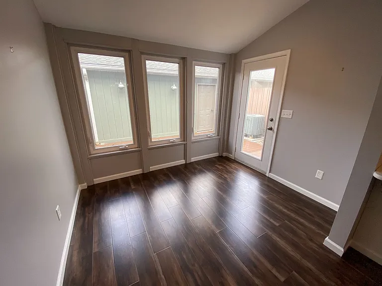 447 Delancey Ct — Photo 5