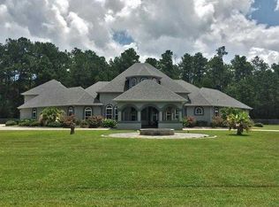 30222 Romany Dr, Lacombe, LA 70445