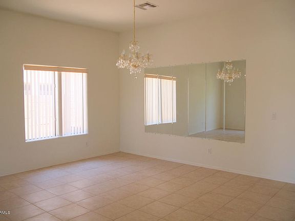 3rd image of 11005 W Palm Ln