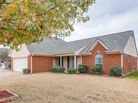5th image of 2426 Lasonya Ln