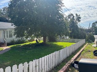4 Collinson Rd, Greenville, SC 29605