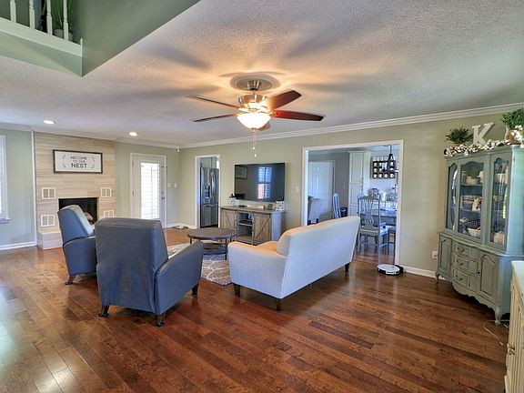 4th image of 3106 Clydesdale Dr