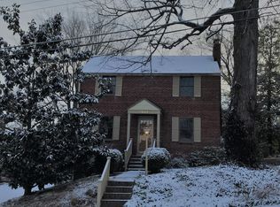 1027 N Manchester St, Arlington, VA 22205