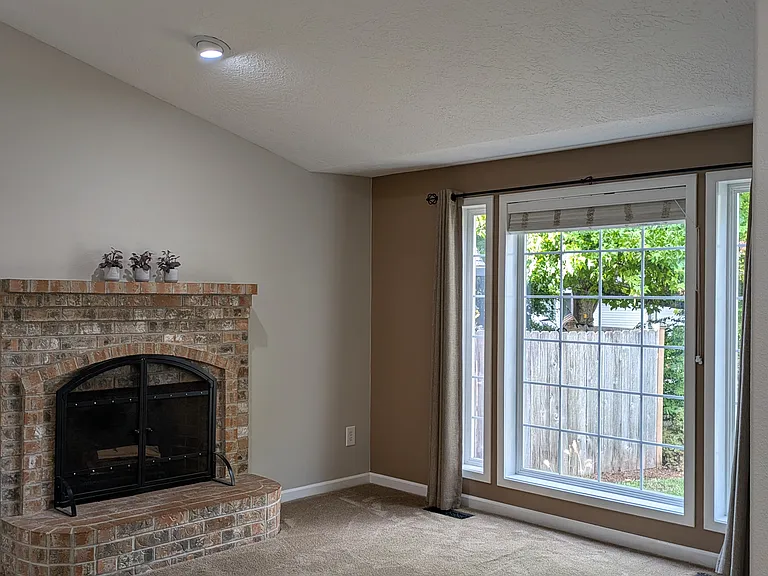 17032 SW Lynnly Way — Photo 7