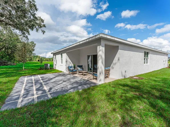 3671 Triple Crown Loop, Sanford, FL 32773