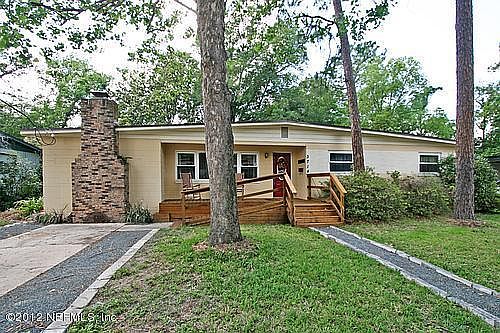 1st image of 3714 Hoover Ln