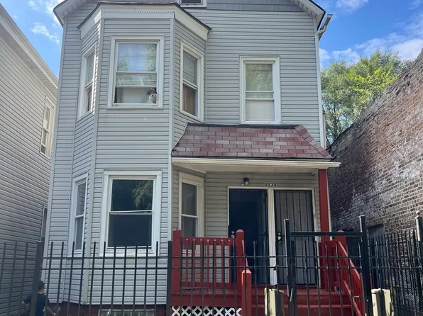 8834 S Exchange Ave, Chicago, IL 60617
