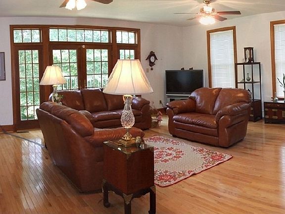 Great Room with Fireplace