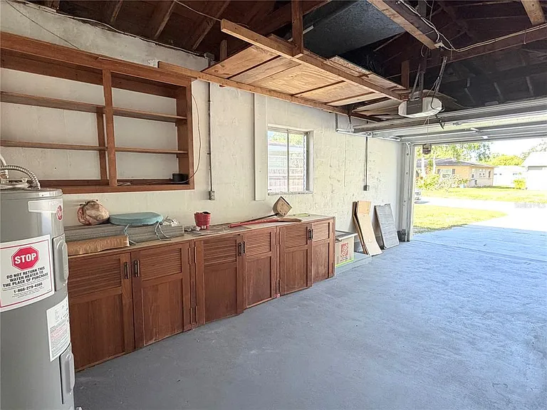 309 Kerry Dr — Photo 35
