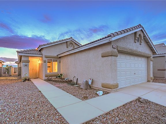 2nd image of 2595 Amber Crest St